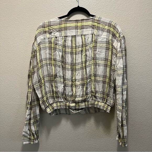 Free People It’s The Good Life Plaid Top Button Front Crop Blouse Size Medium - Picture 5 of 9